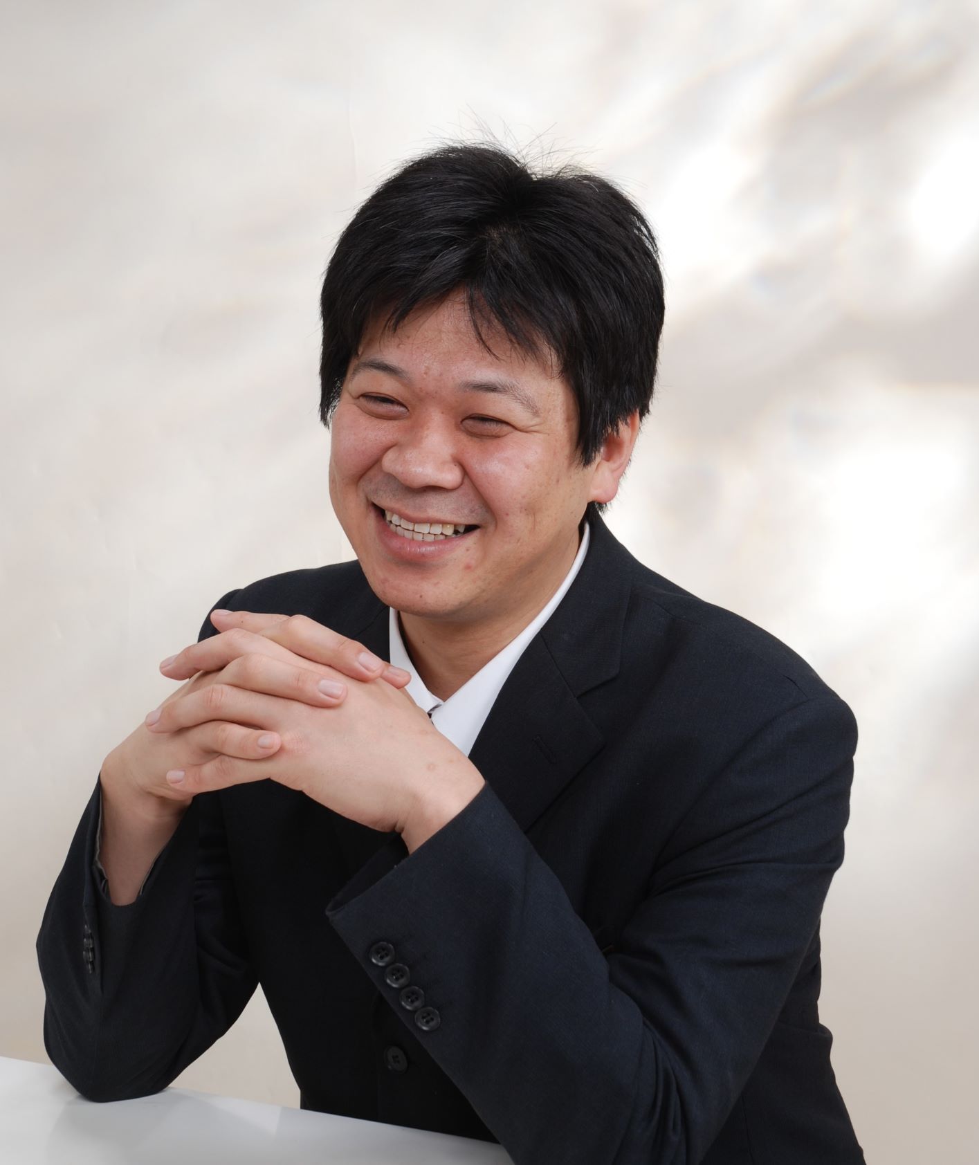 行政書士 平塚直人